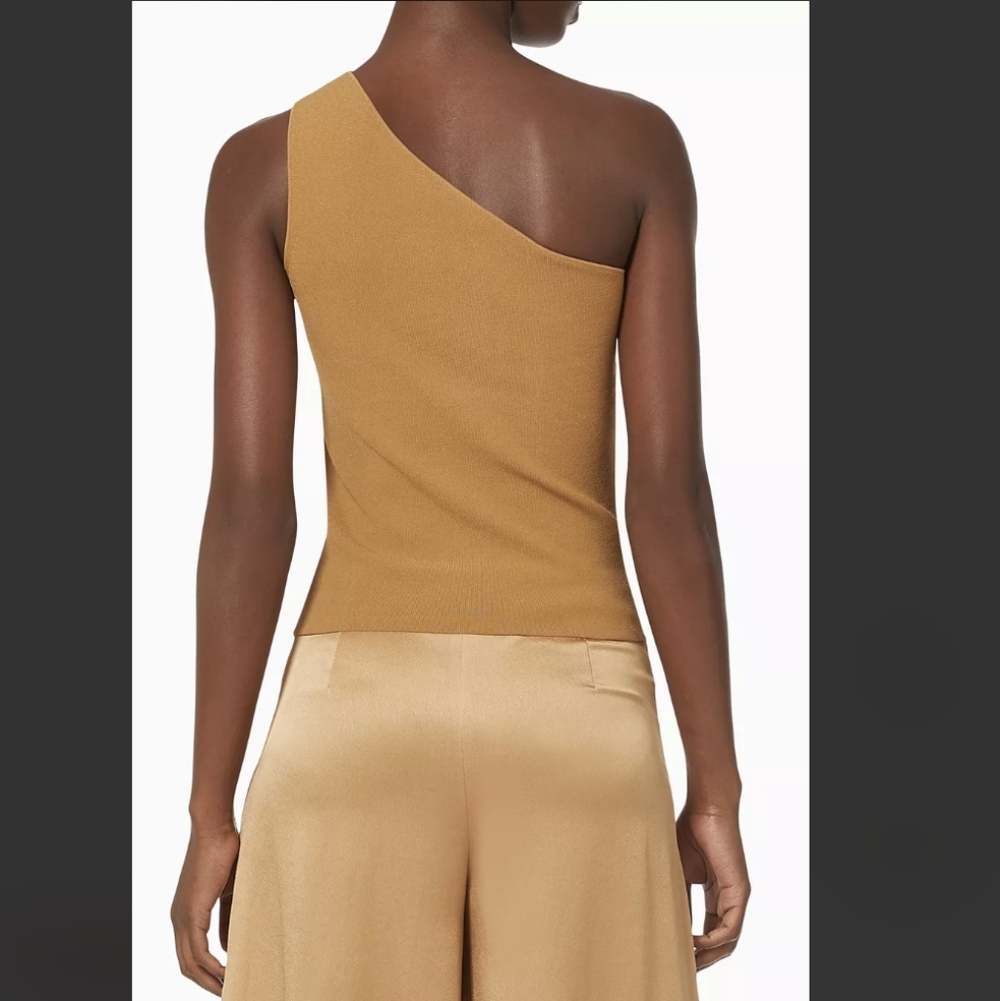 One Shoulder Top - Picture 2 of 8